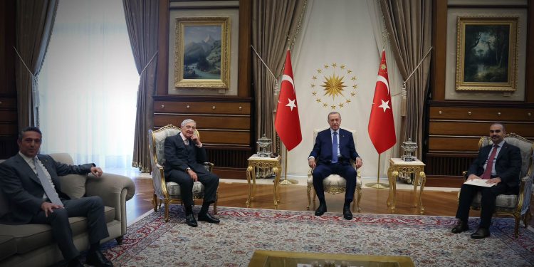 Erdoğan’a  Ali Koç ve Rahmi Koç ziyareti