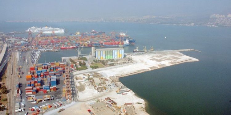 İzmir Alsancak Limanı’nın satışı için Körfez ülkeleriyle müzakere ediliyor