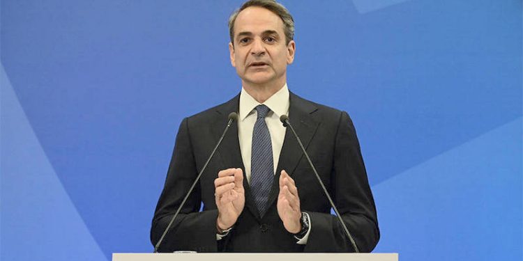 Miçotakis: AB, mülteci sorunu için Türkiye’ye yardım edebilir