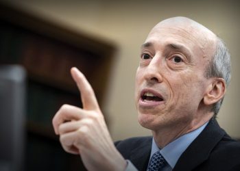 SEC yapay zekâ uyarısında bulundu