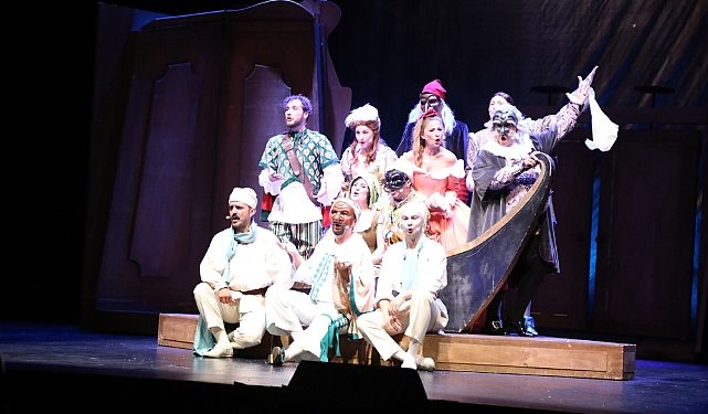 Açık Hava Yaz Oyunları’nda 76. Yıl Coşkusu