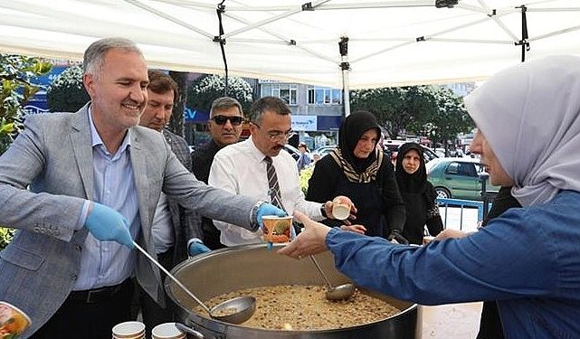 Aşure Kazanları ”Birlik Ve Beraberlik” İçin Kaynadı