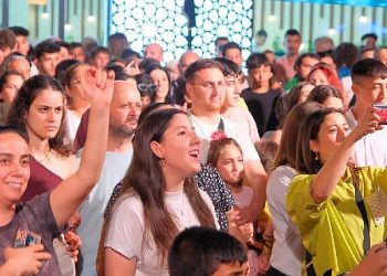 Aydın Büyükşehir Belediyesi Yaz Konserleri’ne Devam Ediyor