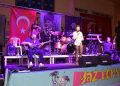Aydın Büyükşehir Belediyesi’nden Yenipazar’da yaz konseri
