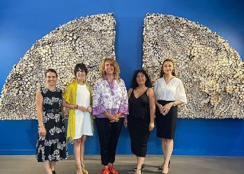 Azerbaycan’ın sanat koleksiyonu İzmirlilerle buluşacak