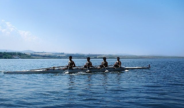 Başşehir kürek yarışlarına mesken sahipliği yaptı