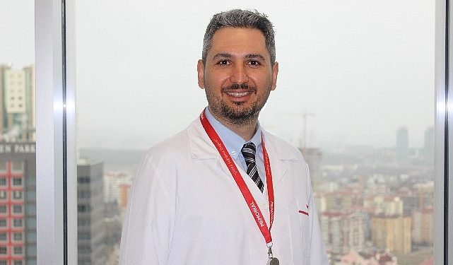 Bayan Hastalıklarında Küçük Kesi ve Robotik Cerrahi Konforu