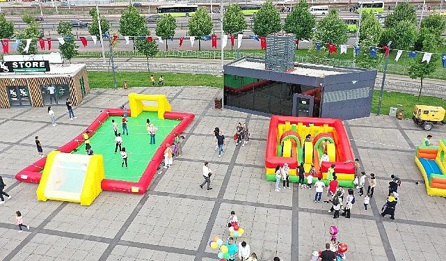 “Bizim Sokakta Şenlik Var”