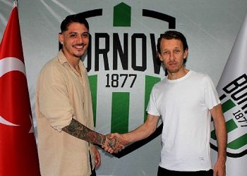 Bornova FK’da iki transfer