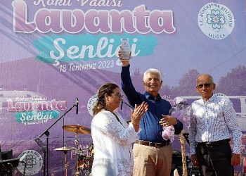 Büyükşehir Lavanta Şenliği’ne Vatandaşlardan Ağır İlgi