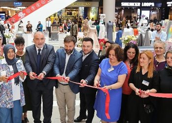 Canikli Bayanlardan Emek Dolu Stant