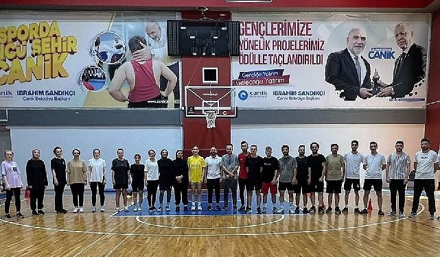 Canik’te Gençler Parkurları Titretiyor