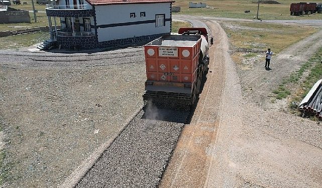 Çumra’da üstyapı çalışmaları devam ediyor