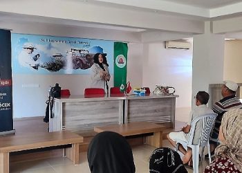 Demreli üreticilere tuzak dağıtıldı