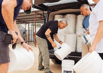 Dockers® Yaptığı İş Birliğiyle Zelzele Bölgesinde Pak Suyu Herkes İçin Ulaşılabilir Kılıyor