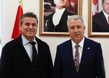 Egeli akademisyenler üretmeye devam ediyor