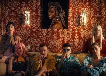 Eti Popkek ve Köfn birebir klipte buluştu!