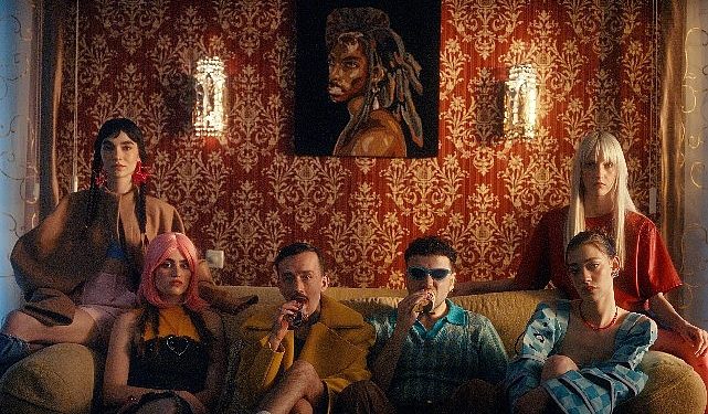 Eti Popkek ve Köfn birebir klipte buluştu!