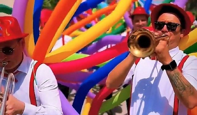 Güllük sokaklarını kortej ve konser coşkusu saracak