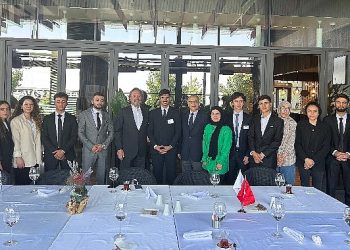 Hamdi Akın’dan Gençlere İş Hayatı Öğütleri