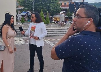 İki başarılı ismin Yunanistan çıkarması