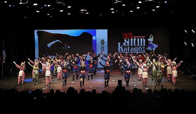 İnegöl Belediyesi Halk Dansları Grubu Bursa Şenliğine Renk Kattı