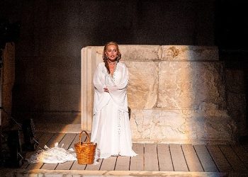 İş Sanat Antik Sahne “Ben Anadolu” ile Kentinize Geliyor..