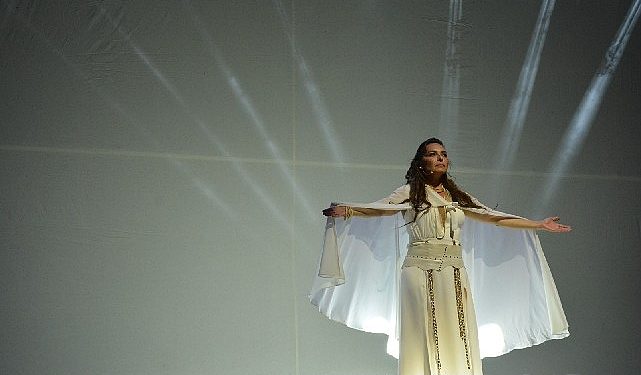 İş Sanat Antik Sahne’nin “Ben Anadolu” Serüvenine İzleyiciden Ağır İlgi