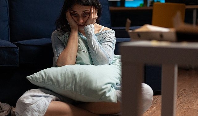 İş ve konut hayatı istikrarını sağlamaya çalışan ebeveynlerin ruh sıhhatini muhafazaları için 6 teklif