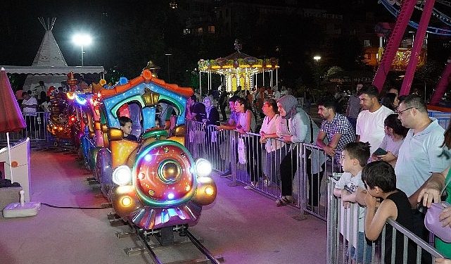 Işıl Işıl cümbüş