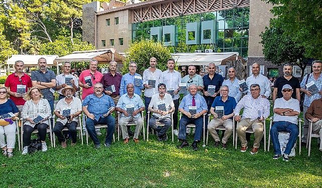 İzmirli 46 gazeteci toplumsal projede buluştu