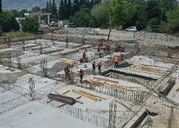 İzmit Manisiz Hayat Merkezinde iki bloğun temeli atıldı