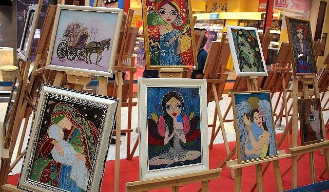 Karşıyaka Belediyesi’nin kursları hayata bağlıyor