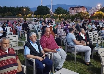 Kartepe Belediyesi tarafından klâsik hale getirilen “Yazlık Sinema Günleri” başladı.