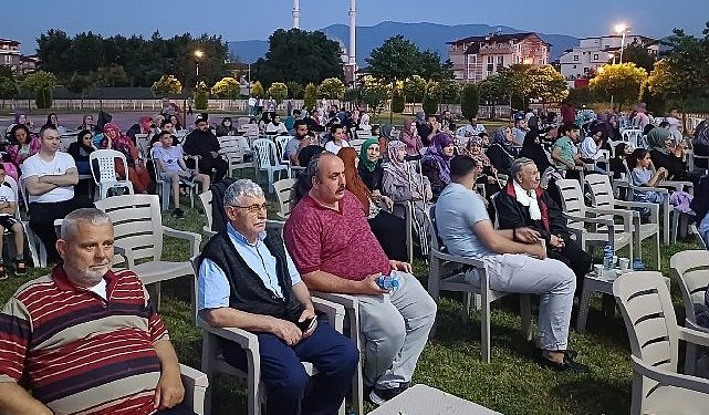 Kartepe Belediyesi tarafından klâsik hale getirilen “Yazlık Sinema Günleri” başladı.