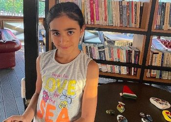 Keçiörenli bayanlar taş boyamayı öğrendiler 