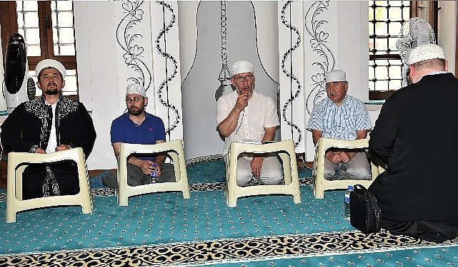 Kediler Tekkesi’nin son piri dualarla anıldı