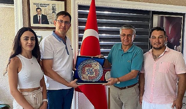 Kemer TÜRSAB’dan Lider Topaloğlu’na ziyaret