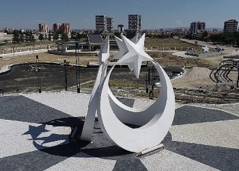 Kent parkı’nda çalışmalar tam gaz 