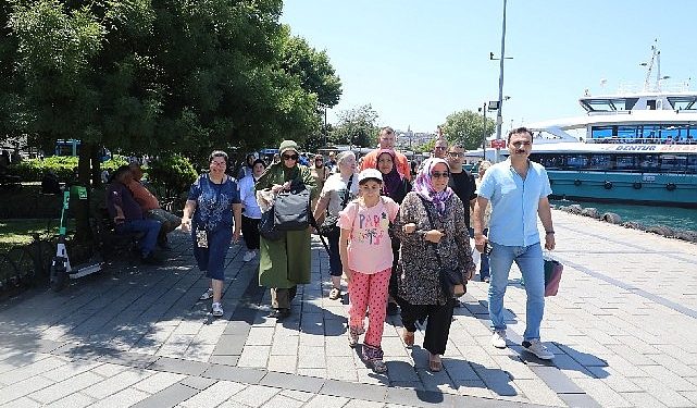 Kocaeli Büyükşehir, özel öğrencilere İstanbul’u gezdirdi