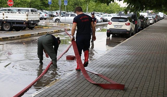 Kocaeli Büyükşehir su baskınlarına karşı teyakkuzda