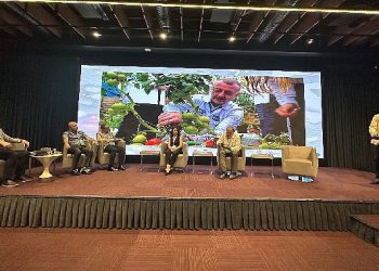 Kocaeli Büyükşehir’in projeleri Türkiye’ye örnek oluyor