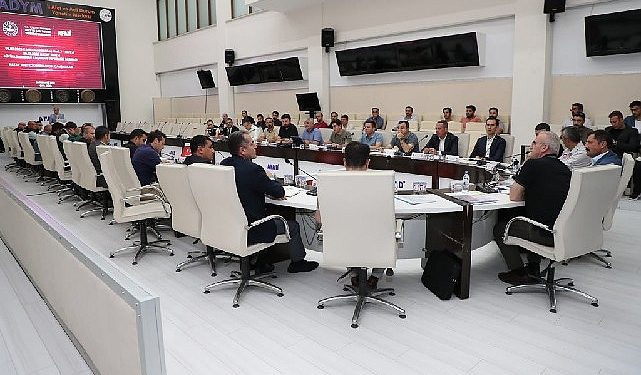 KOSKİ Genel Müdürü Demir, Hatay’ın altyapısının değerlendirildiği toplantıya katıldı