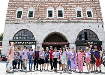 Küçükçekmeceli çocuklar İstanbul’u yine keşfediyor