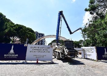 Kültürpark’ın tarihi kapıları restore ediliyor