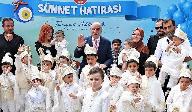 Lider Altınok sünnet çoçuklarıyla buluştu