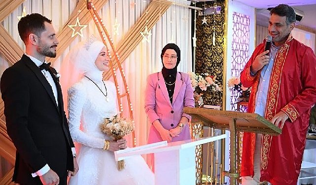 Lider Kocaman Kartepelilerin memnunluklarını paylaşıyor