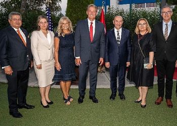 Lider Soyer’den karşılıklı hürmet ve işbirliği bildirisi