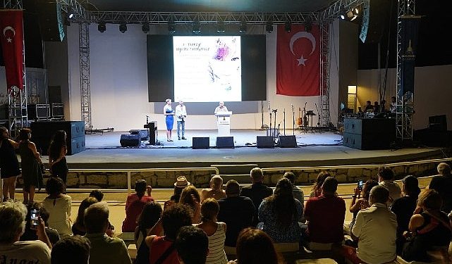 Lider Soyer’e “Eylem Şafak Aydın” mükafatı