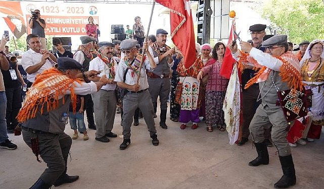 Lider Tokat; “Cumhuriyetimizin yüzüncü yılında yörük şenliğini, Türbe köyleri ile buluşturmanın onur ve gururunu yaşıyoruz.”